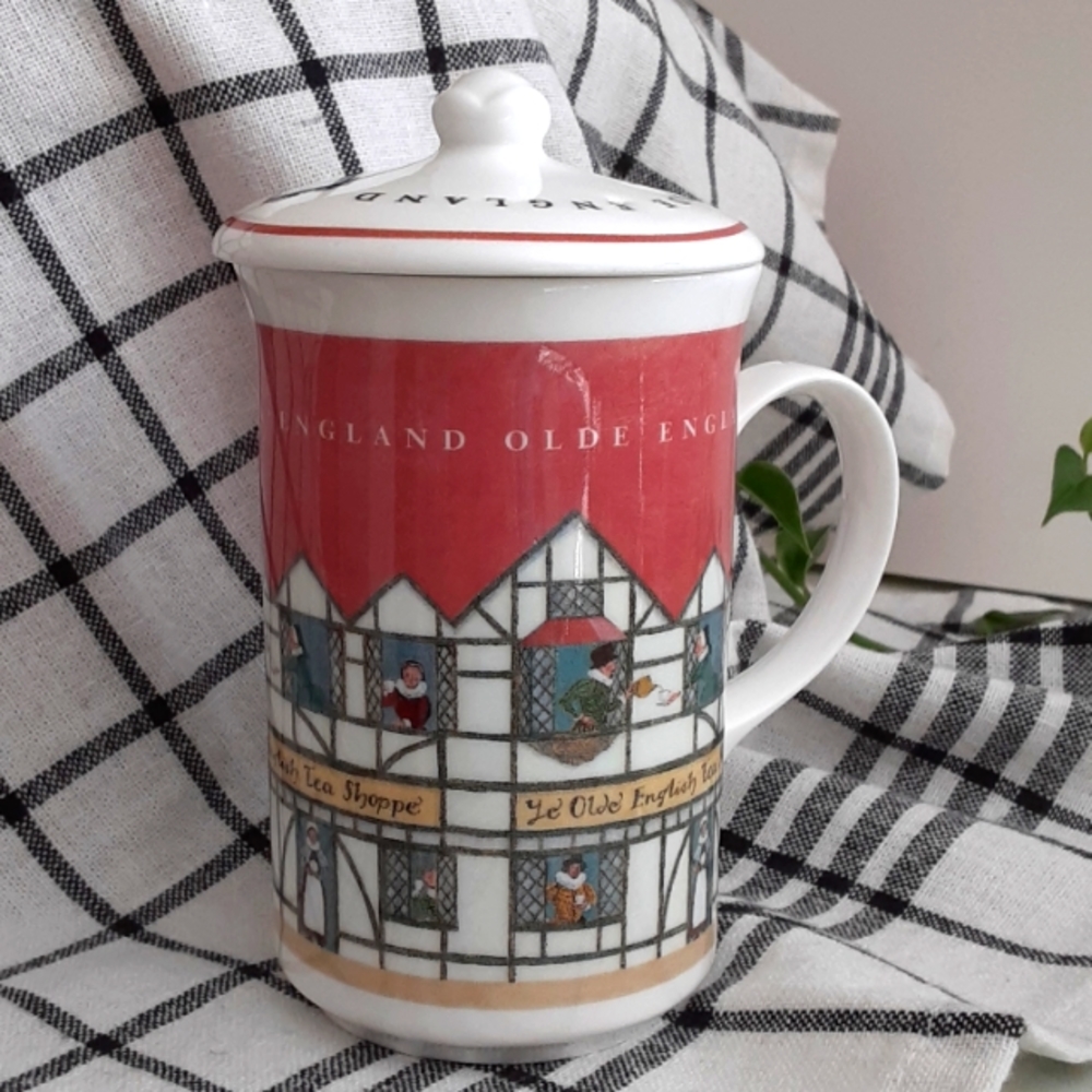 England Olde England Brittania Lidded Tea Cup 8 oz Ye Olde English Tea Shoppe